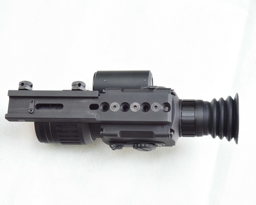 Regolazione diotterica ±5 Digital Night Vision Scope 6-36x50 con Laser Range Finder 700m