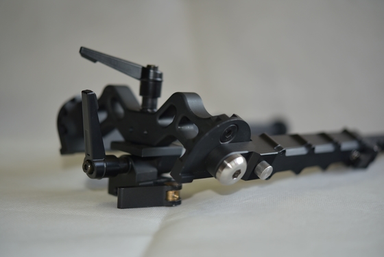 330g Bipod tattico esterno regolabile 5.5''-8.1'' Altezza 5 slot per versatilità