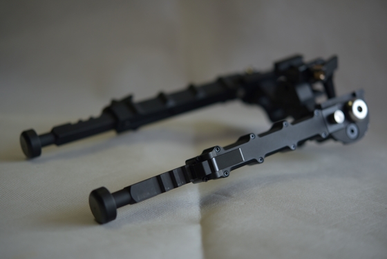 330g Bipod tattico esterno regolabile 5.5''-8.1'' Altezza 5 slot per versatilità