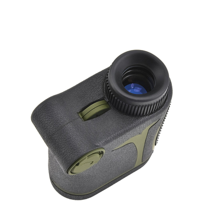 Precisione 700m Laser Rangefinder per golf e caccia 6x ingrandimento /-1m Precisione