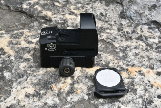 KANDAR IPX7 impermeabile 1x17x24 riflesso vista a puntino rosso con potenza massima di uscita 5MW