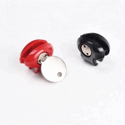 Tieni al sicuro gli accessori di Smith per la caccia e il tiro con chiavi e serrature in plastica ABS da 27 mm