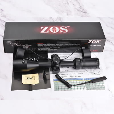 Scopi ottici essenziali ZOS 3-9x42 R6 Primo piano focale Scopo con illuminazione rossa