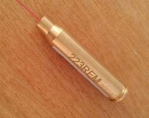 Visore laser compatto per l'addestramento al fuoco secco e il tiro. Potenza massima di uscita 0 7.62X39