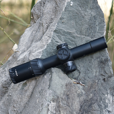 2019 Beautiful 1-8x24 Scope for Hunting Potenza massima di uscita 0 e design a prova di urti