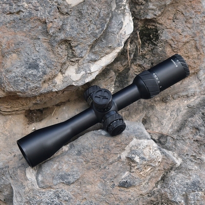 0 Potenza massima di uscita 2-16x44 SFIR Campo di caccia Luce Rosso Verde Lungo raggio di vista ottica