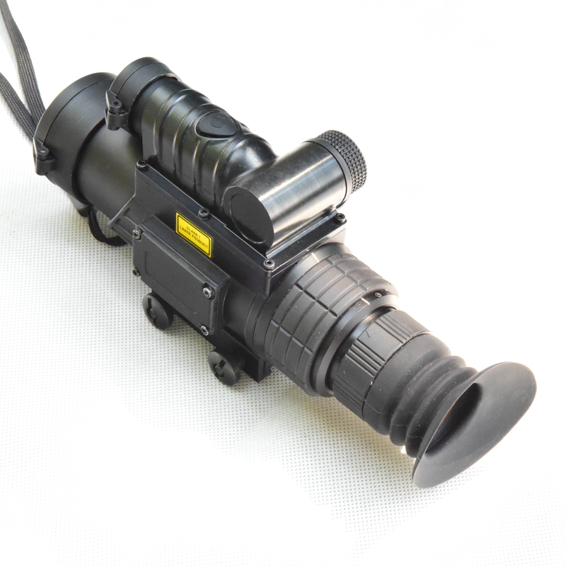 10x32 campo di caccia con rangefinder laser integrato 750m e tecnologia Eye Safe 905nm